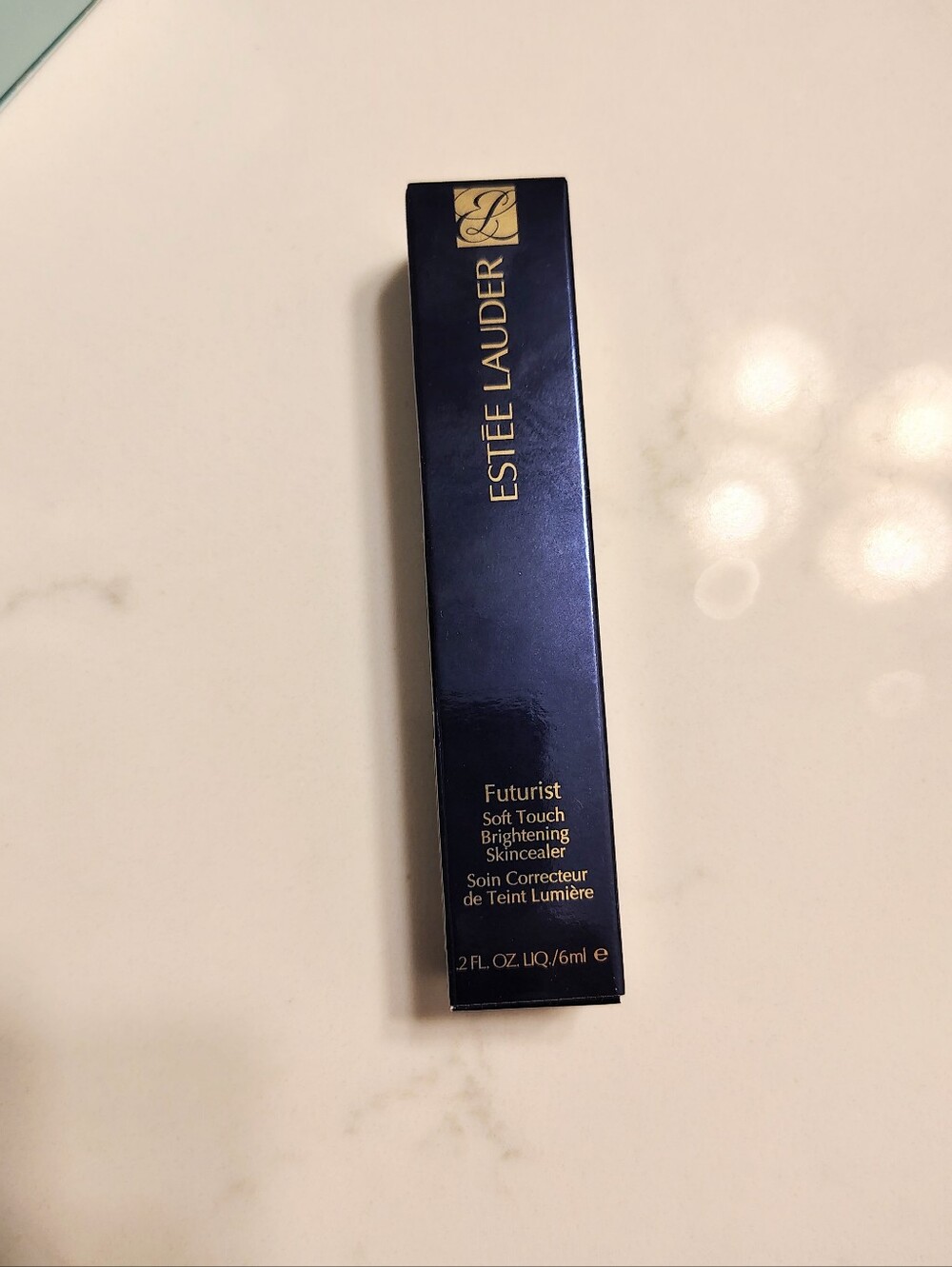 Estee Lauder Futurist Soft Touch Brightening Skincealer with Vitamin C, 2N